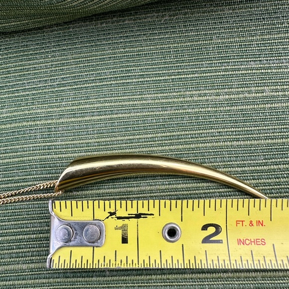 Michael Kors horn necklace - Picture 4 of 6